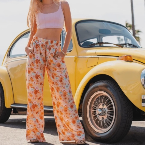 New lotus & luna Floral, Wide Leg, Drawstring Pants, NWT, Sz. Medium - Picture 1 of 8